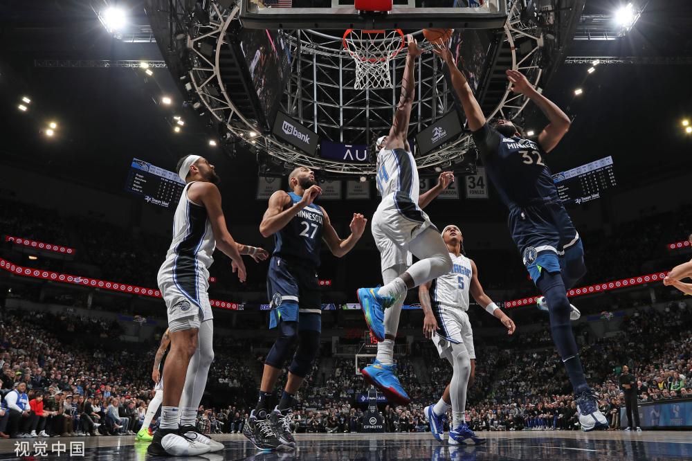 為橫跨兩年 為橫跨兩年