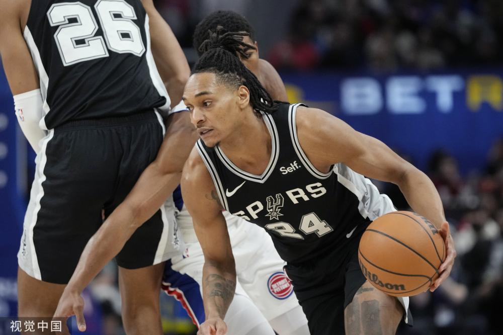 却成为了引 却成为了引